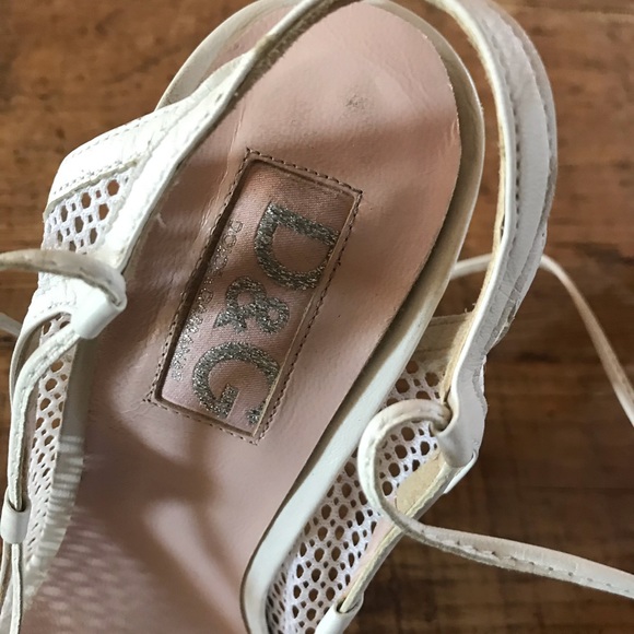 D&G platform lace up heels - Picture 4 of 10